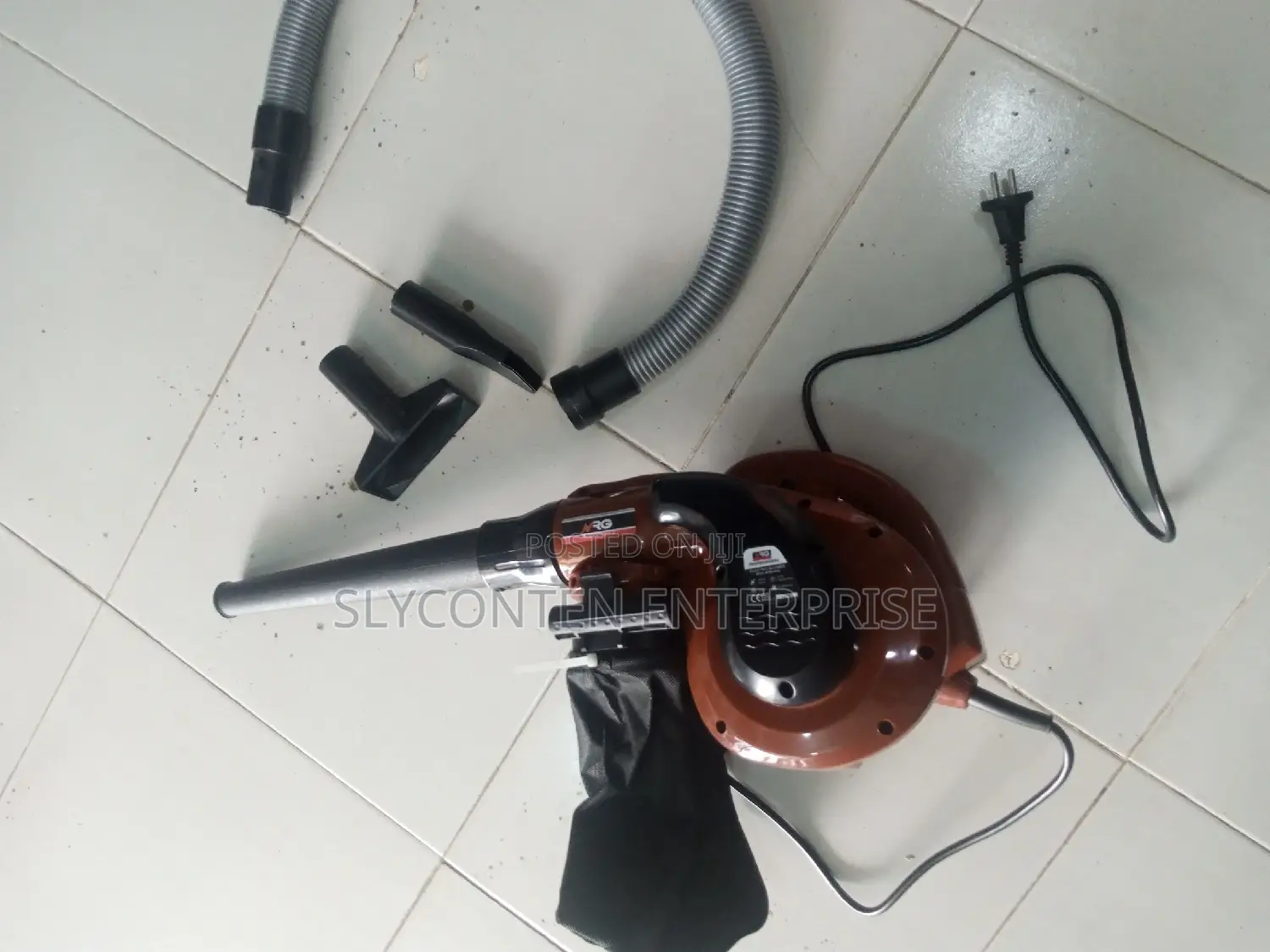 Portable Vacuum Cleaner and Airblower