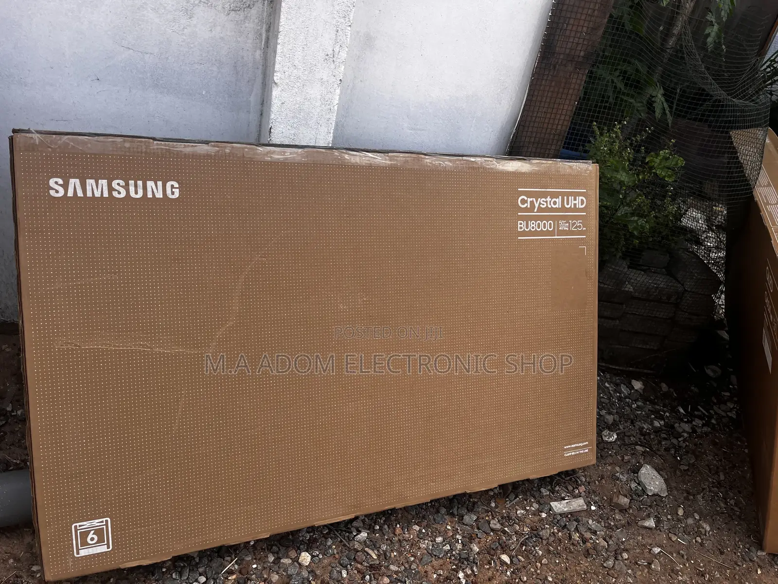 Life-Like Samsung 50" BU8000 Crystal UHD Smart TV