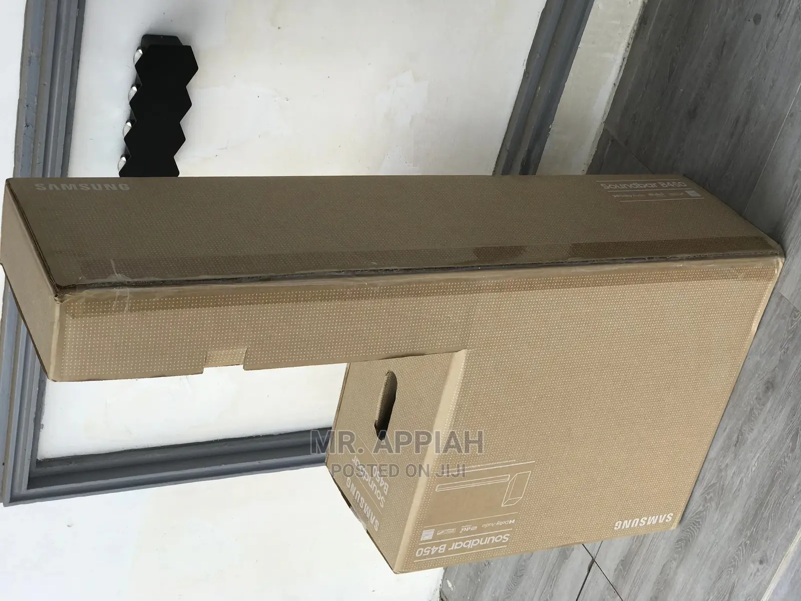 Quality Samsung HW-B450 2.1ch Soundbar W/ Dolby .