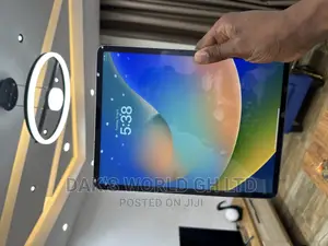 Apple iPad Pro 12.9 (2022) 512 GB Gray