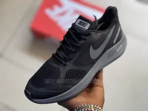 Nike Guide 10 Running Shoes