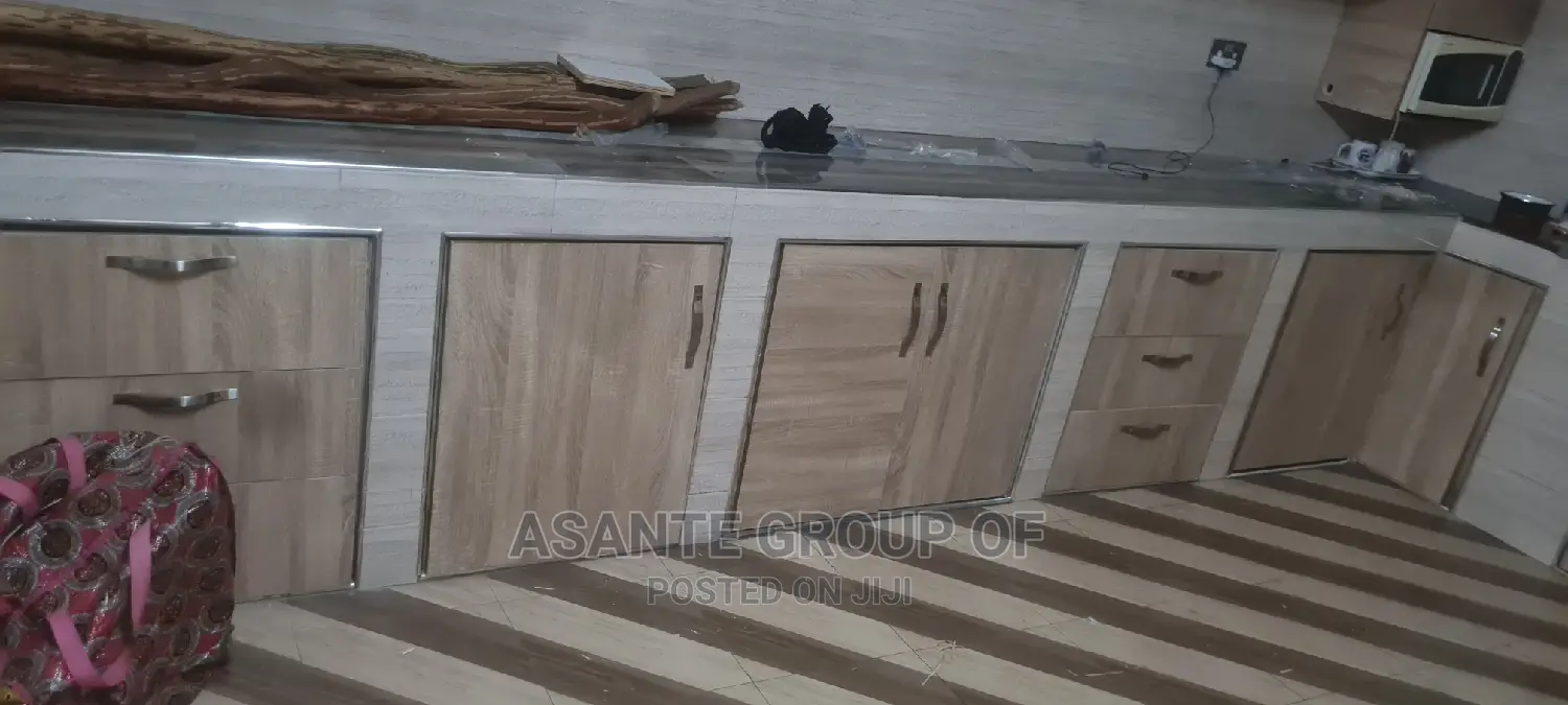 Quality And Affordable Modern Kitchen Cabinets