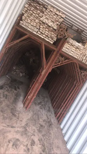 Scaffolds/Decking Props/Foreign Scaffolds/Sale and Rent/Pool