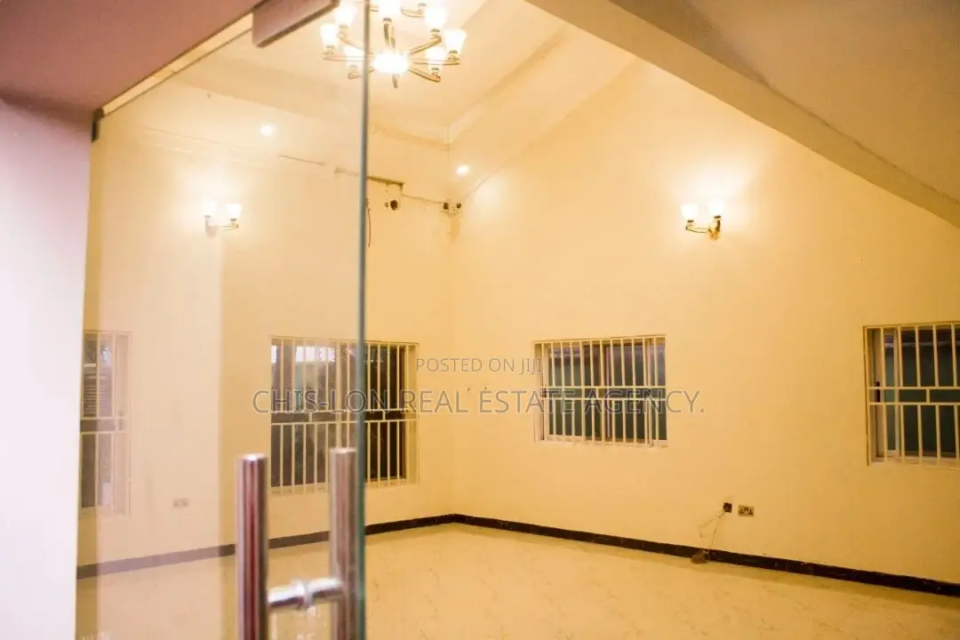 6bdrm House in Sharp-Connect., Kasoa for Sale