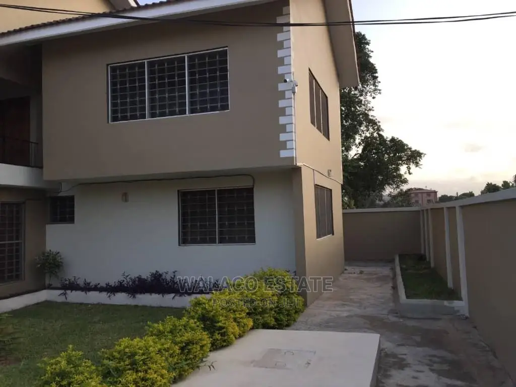 4bdrm House in Walako Estate, Odorkor for Rent