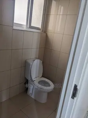 4bdrm House in Walako Estate, Odorkor for Rent