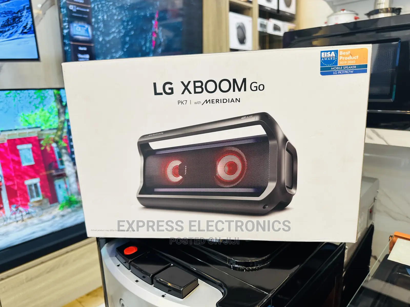 PK7 LG XBOOM Go Water-Resistant Bluetooth Speaker