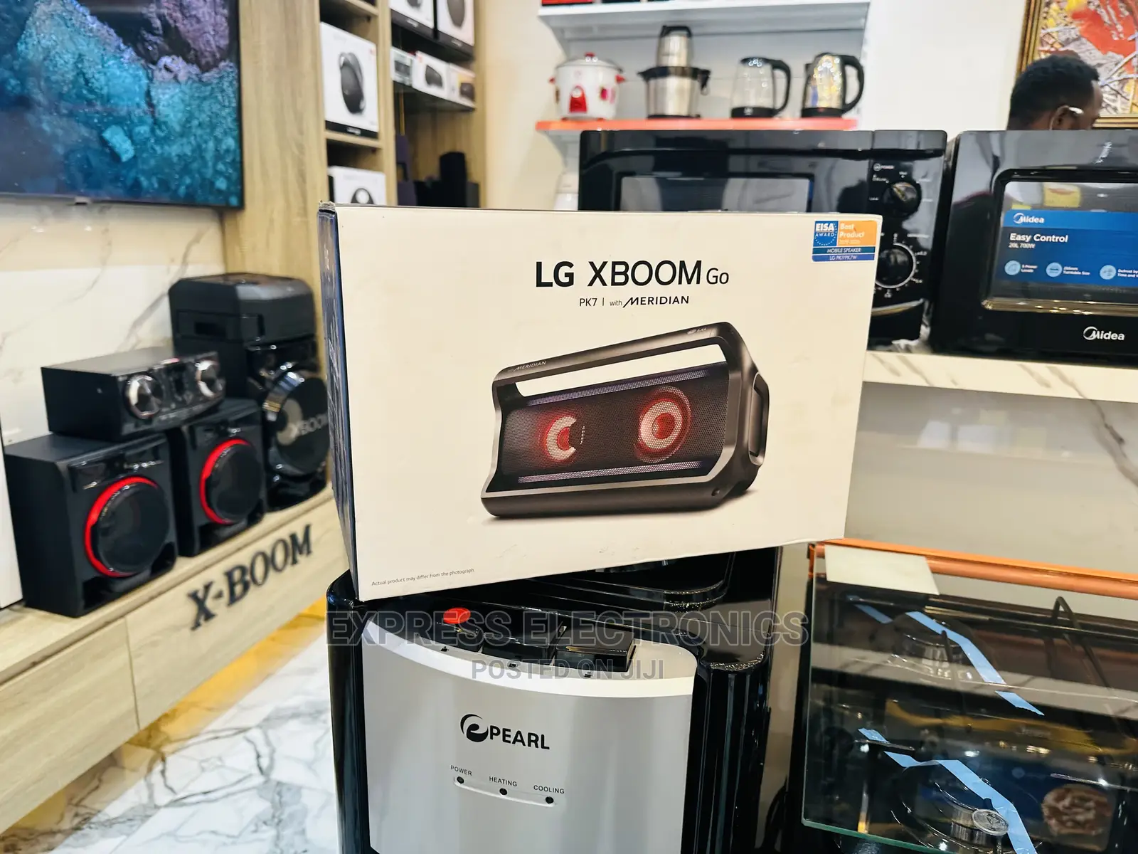 Pk7 40 Watt LG Xboom Go Bluetooth Speaker