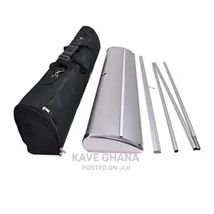 Pull-Up Banner Stands