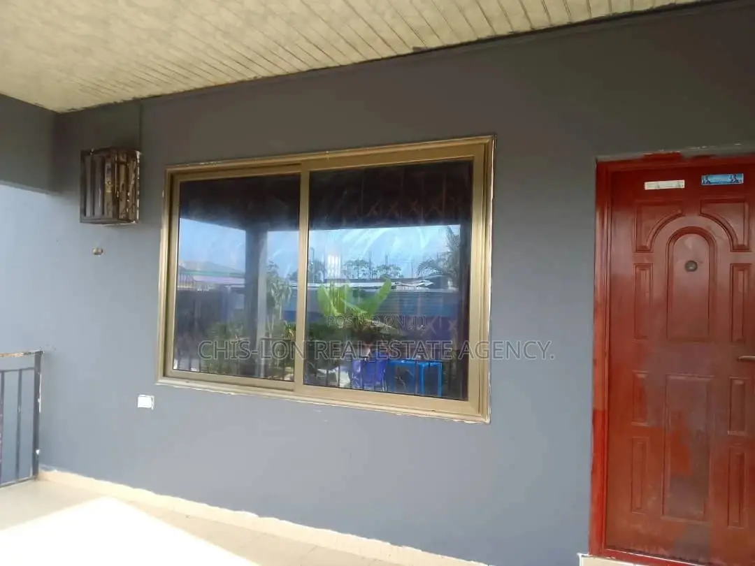 6bdrm House in Sharp-Connect., Nyanyano for Sale