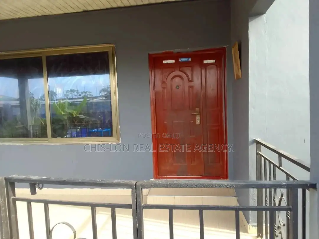6bdrm House in Sharp-Connect., Nyanyano for Sale