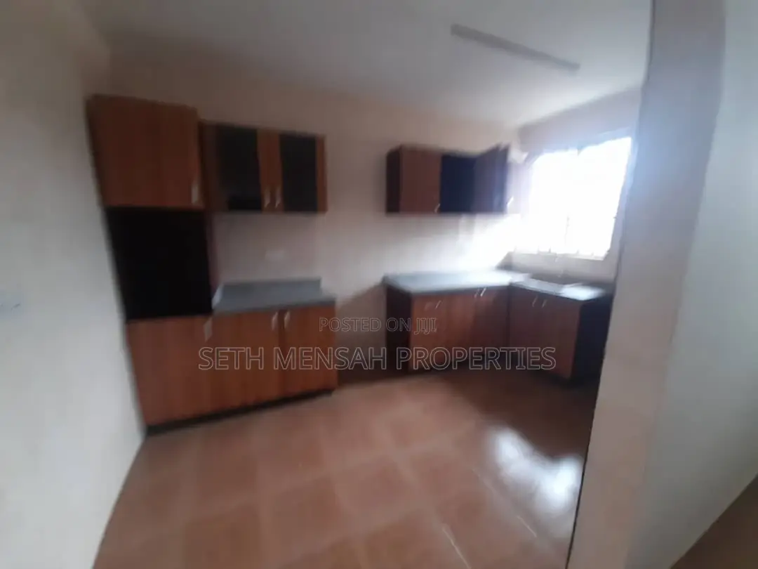 3bdrm Apartment in SKM Property, Teshie for Rent