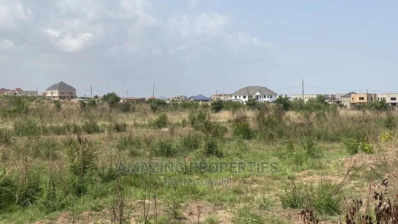 Cake Titled 3.5 Acres Uncompleted Office Building for Sale