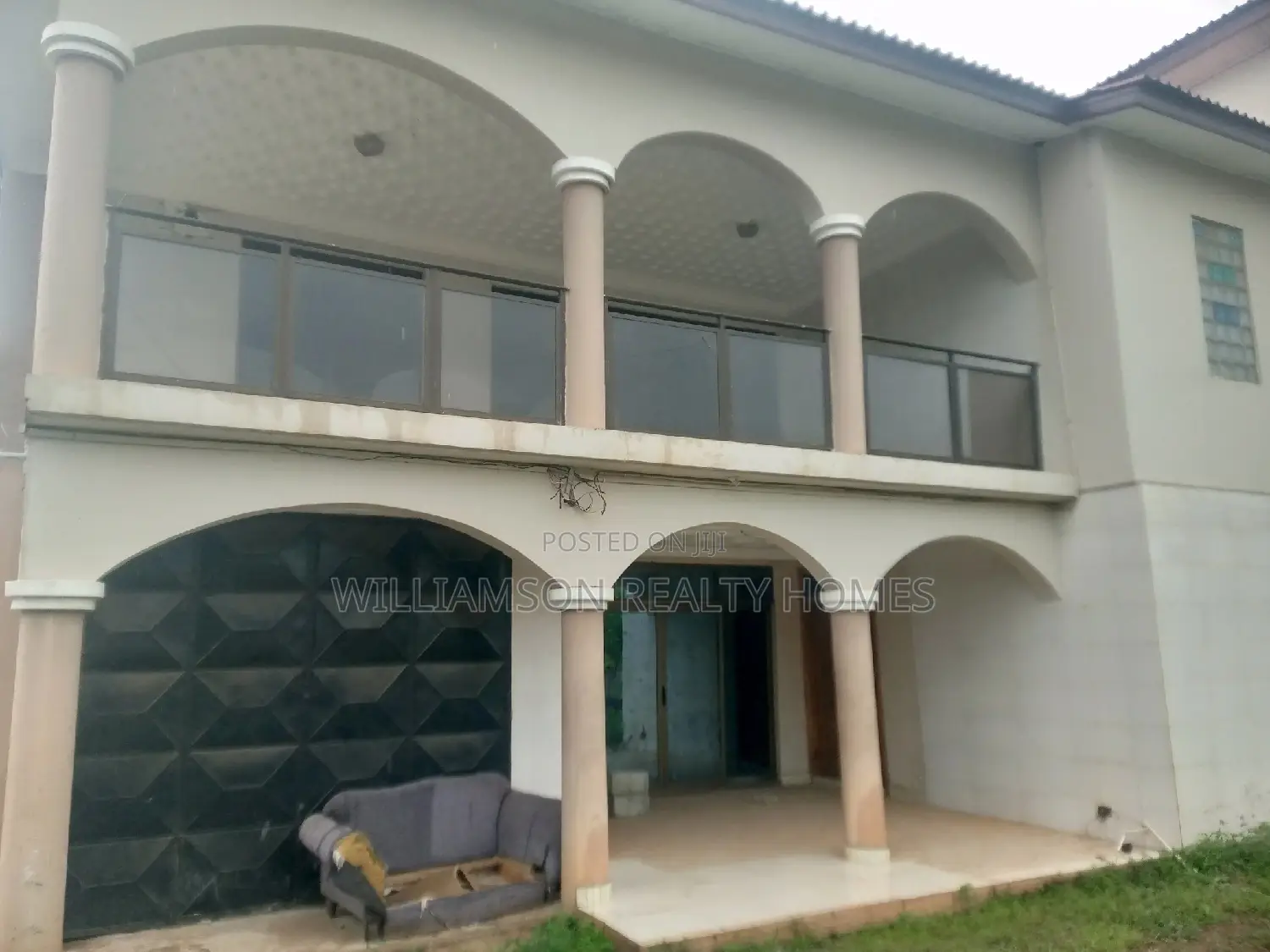 4bdrm Apartment in Hfc Estate, Spintex for rent