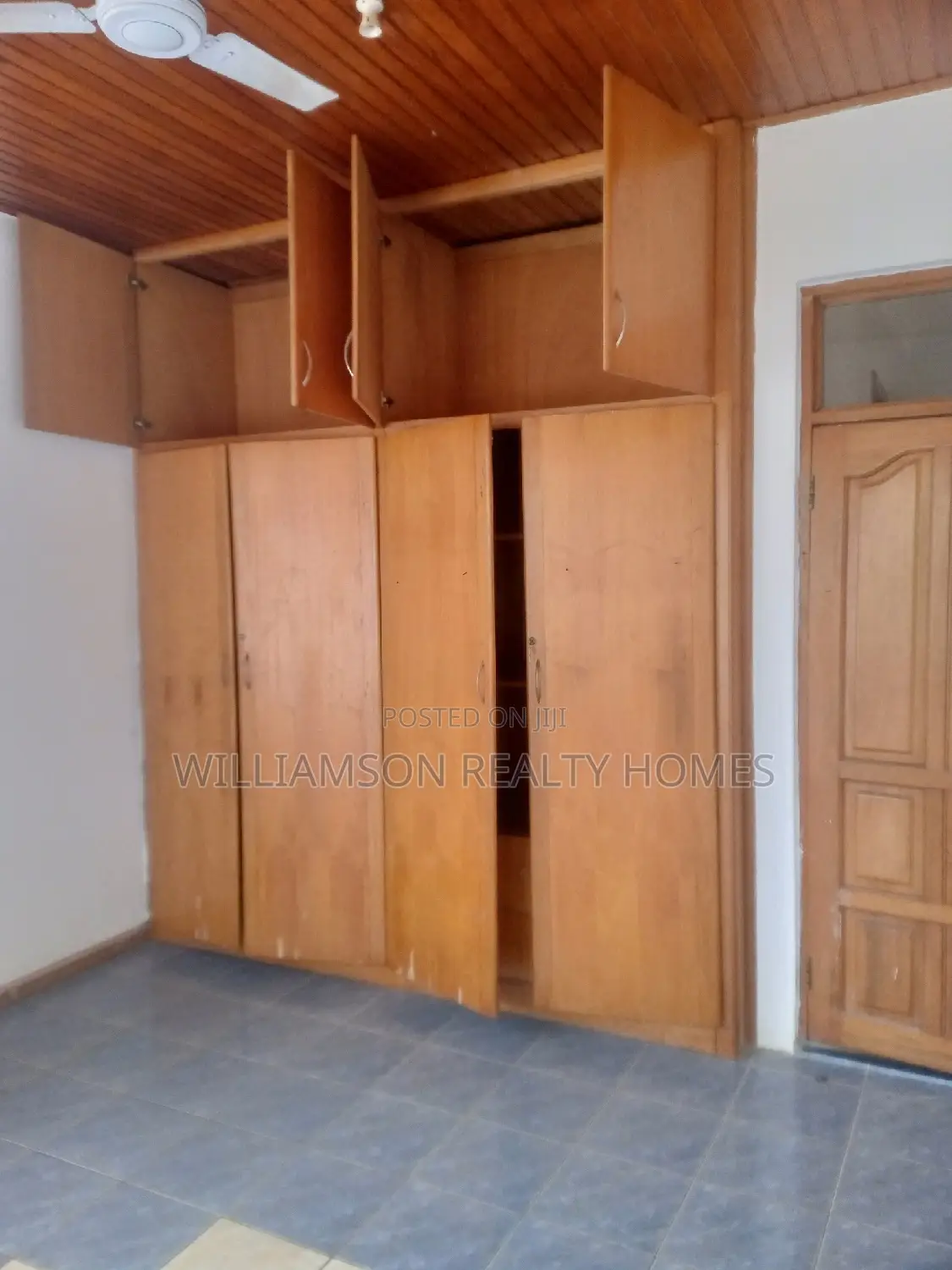 4bdrm Apartment in Hfc Estate, Spintex for rent