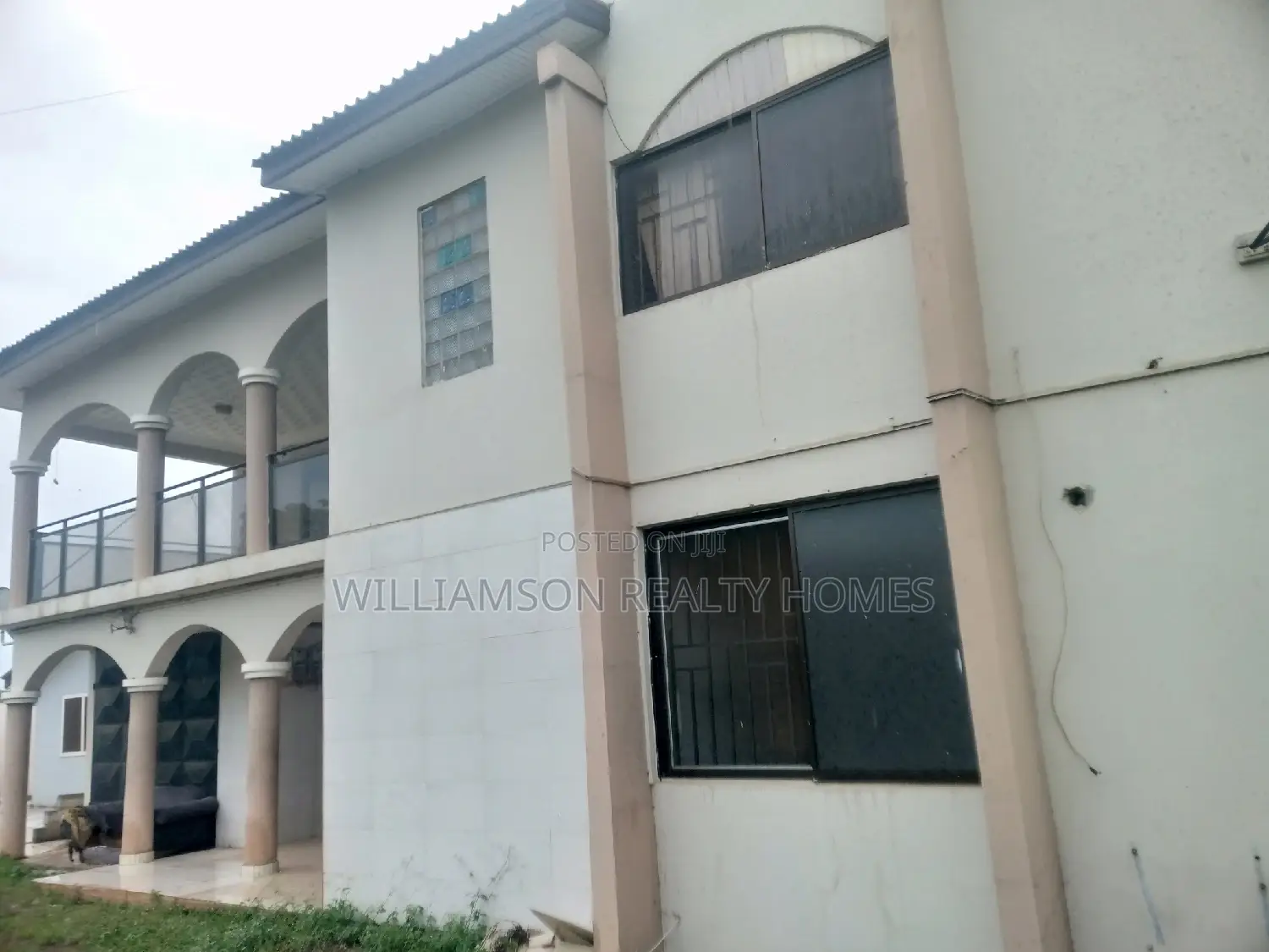 4bdrm Apartment in Hfc Estate, Spintex for rent