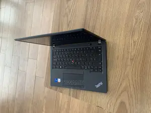 Laptop Lenovo ThinkPad X13 Gen 2 16GB Intel Core I7 SSD 512GB