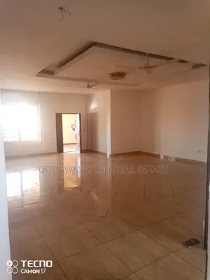 3bdrm Apartment in East Legon for Rent
