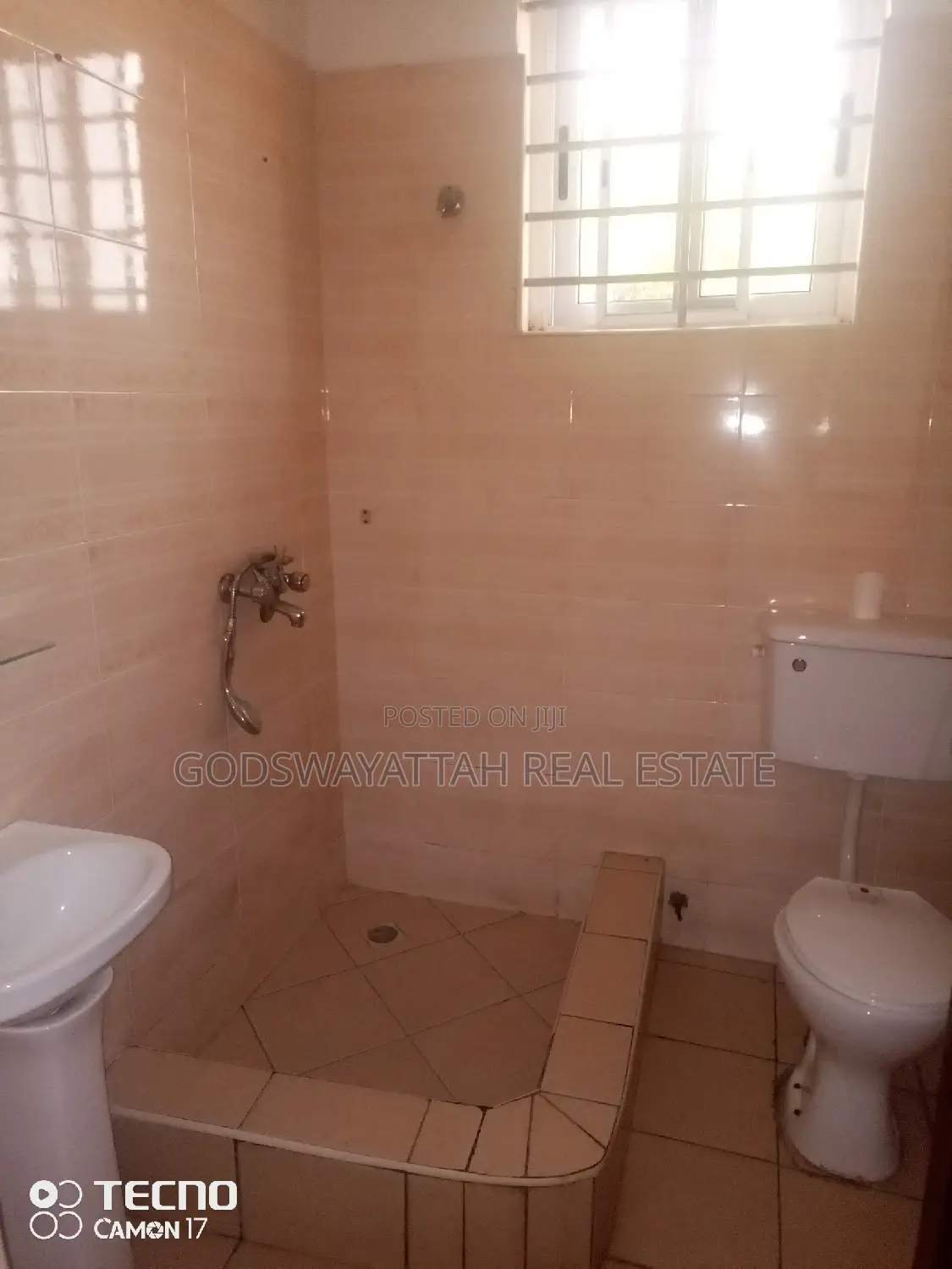 3bdrm Apartment in East Legon for Rent