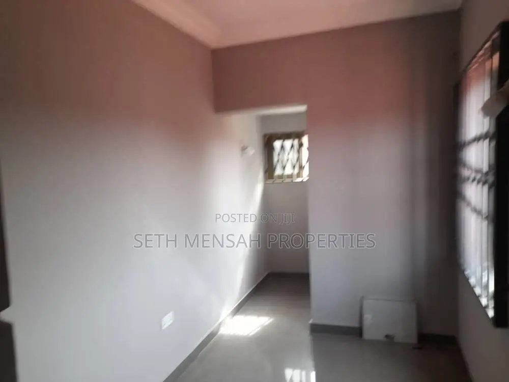 Furnished 3bdrm House in Spintex for Rent