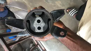 Hyundai Elantra 2012-2016 Gearbox Seat