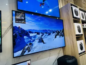 Sleek and Slim Look  UHD Smart LG 55”Uq80 Series