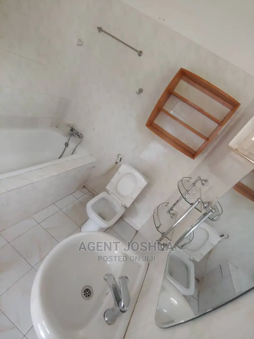 3bdrm House in Manet Court Estate, Spintex for rent