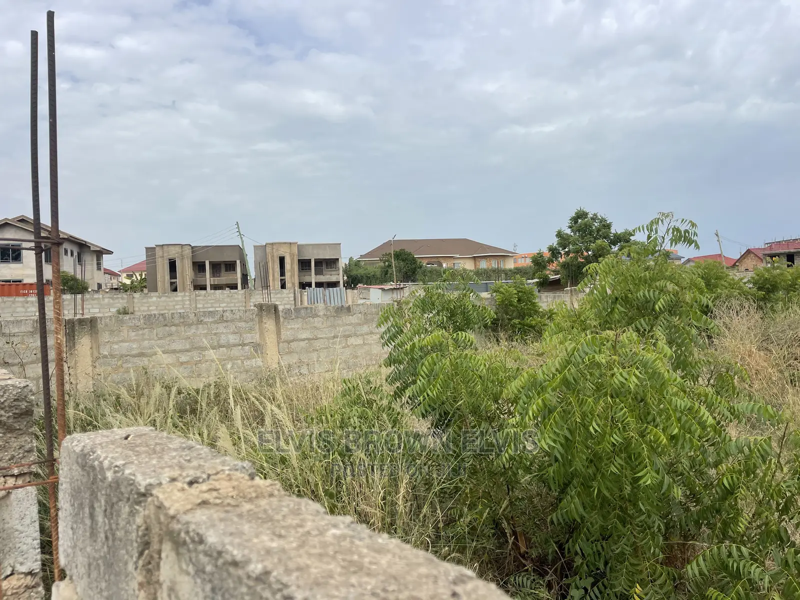 Call Living Large Properties for Your Plots of Land 4 Sale