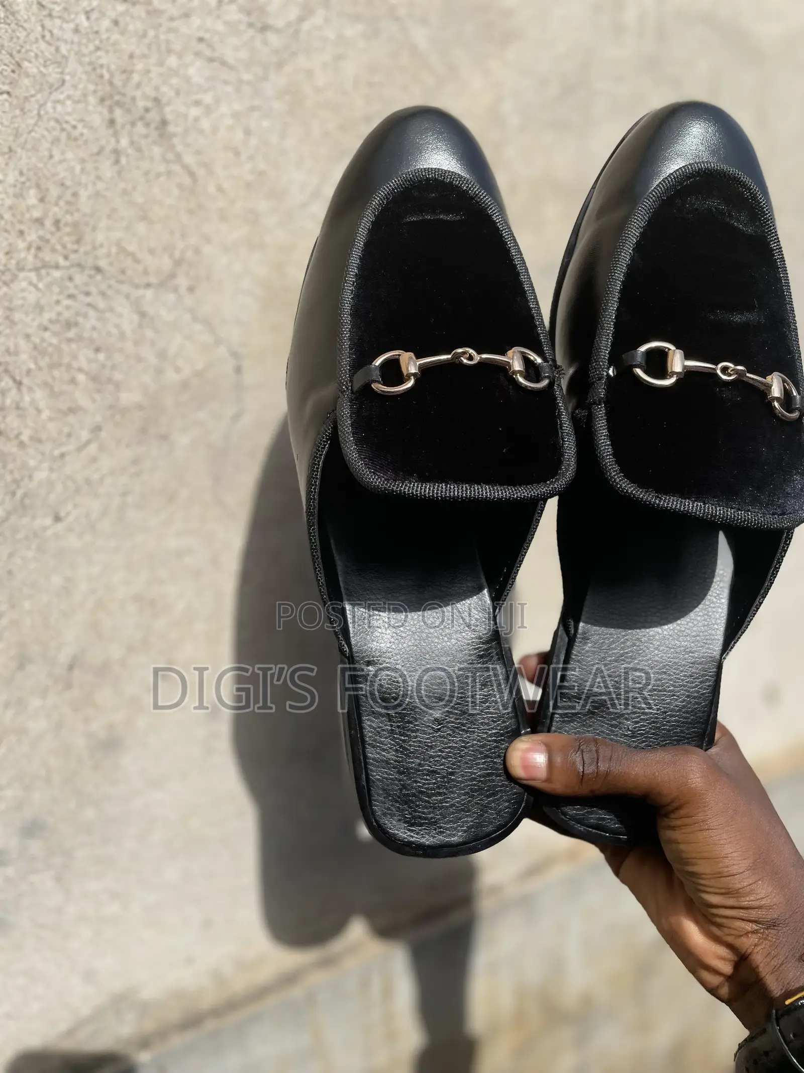 Black Velvet Half Shoe