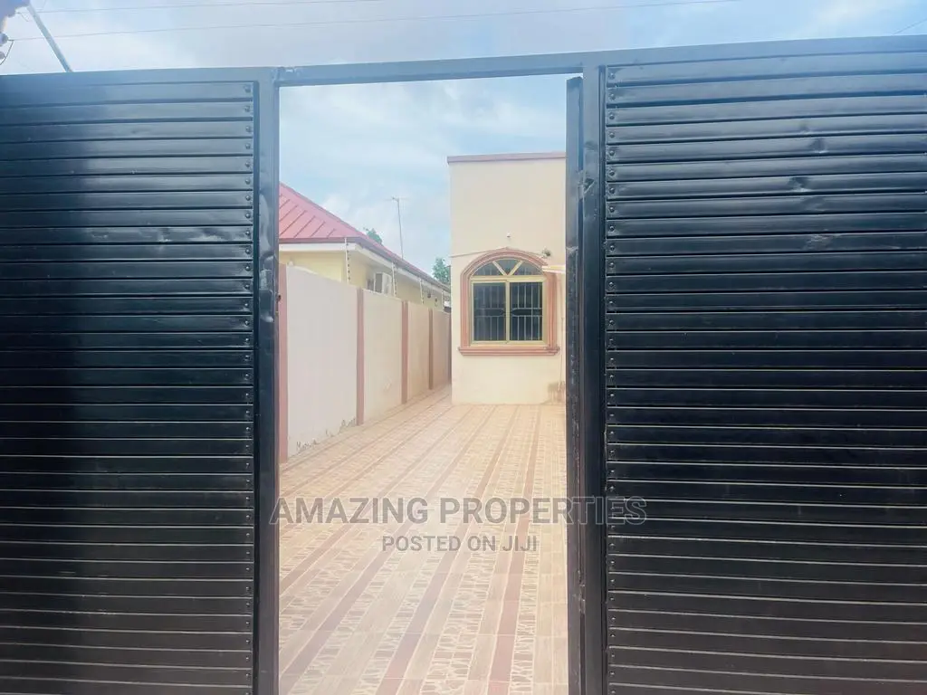 3bdrm House in For Rent 3 Bedrooms for rent