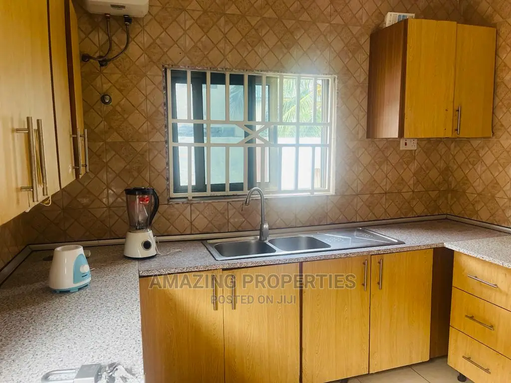 3bdrm House in For Rent 3 Bedrooms for rent