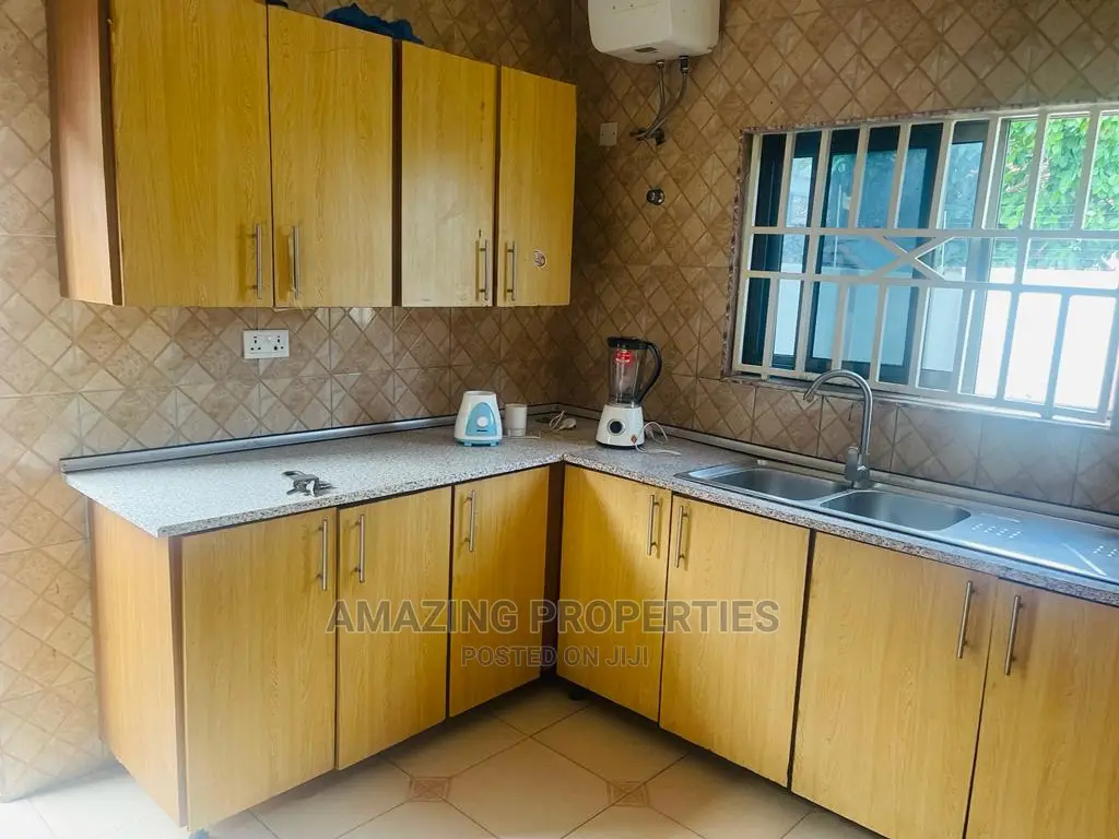 3bdrm House in For Rent 3 Bedrooms for rent