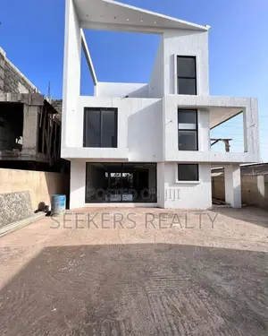 4bdrm House in Seekers Realty, East Legon for Sale
