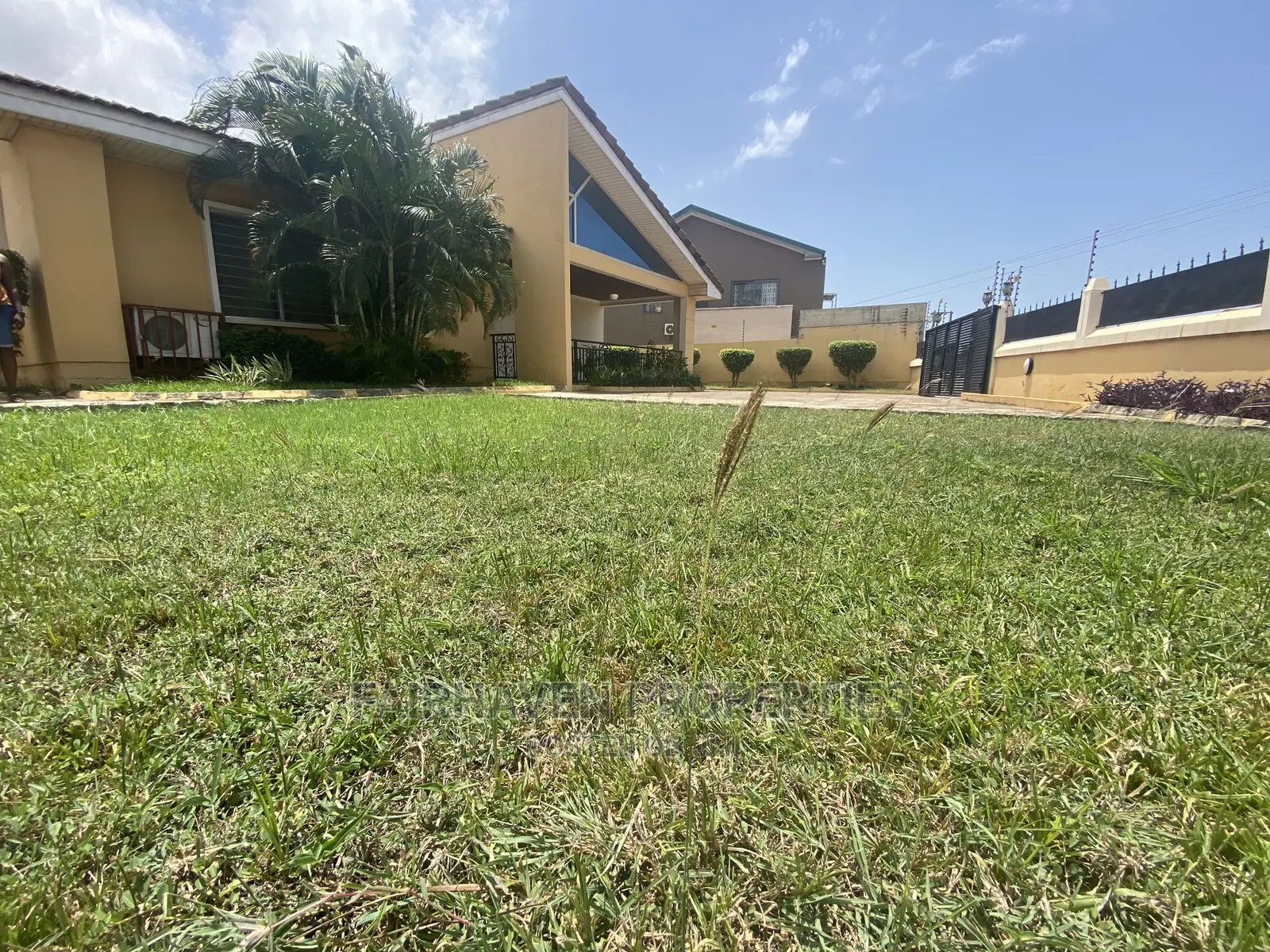Fully Furnished 3 Bedrooms House at Spintex