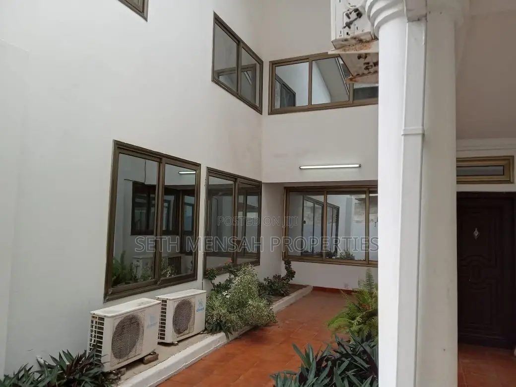 4bdrm House in Cantonments for Rent