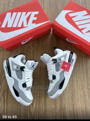 Air Jordan 4 Flight