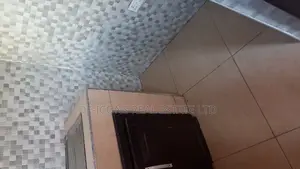 1bdrm Duplex in De-Icons Real Estate, Awutu Senya East Municipal