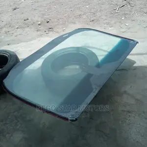 Ford Escape 2013 Front Windscreen