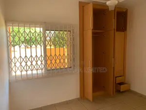 2bdrm House in Regimanuel Estate for sale