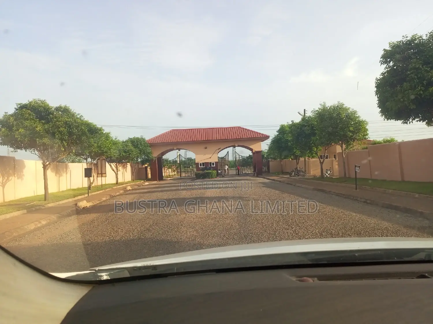 2bdrm House in Regimanuel Estate for sale