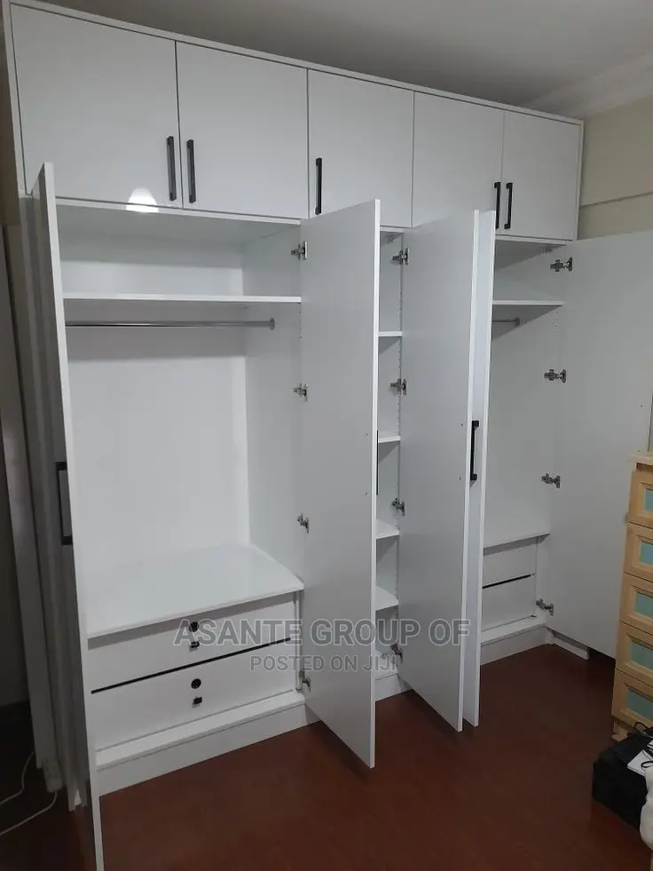 Quality, Modern and Affordable Modern Waldrobes