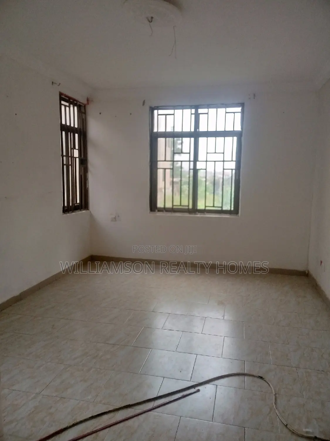 3bdrm Apartment in Hfc Estate, Spintex for rent