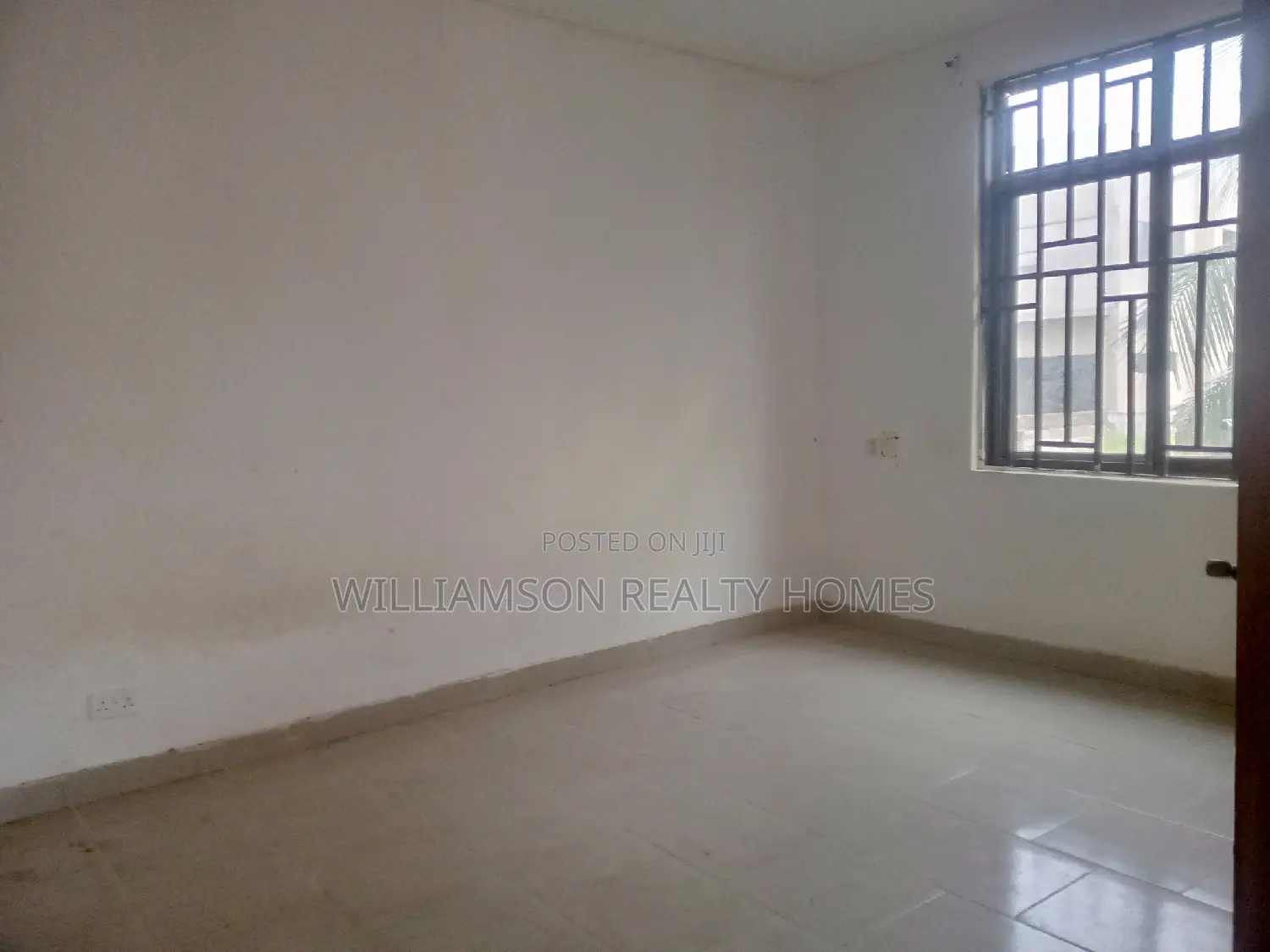 3bdrm Apartment in Hfc Estate, Spintex for rent