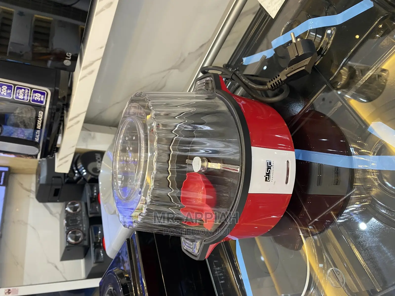Fast and Easy to Use Popcorn Maker.