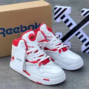 Reebok Sneaker