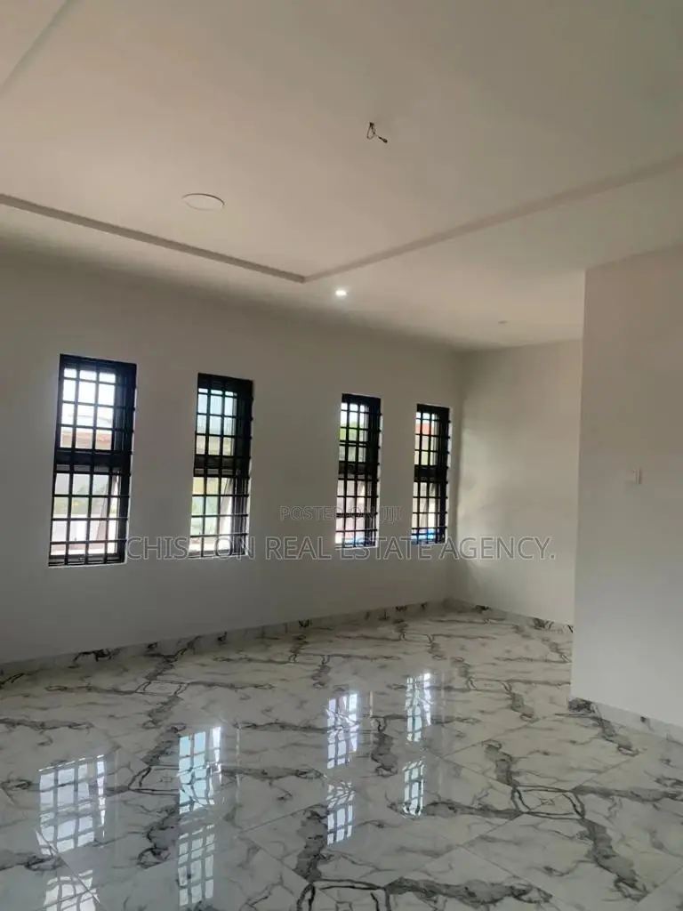 4bdrm House in Sharp-Connect Real, Pokuase for sale