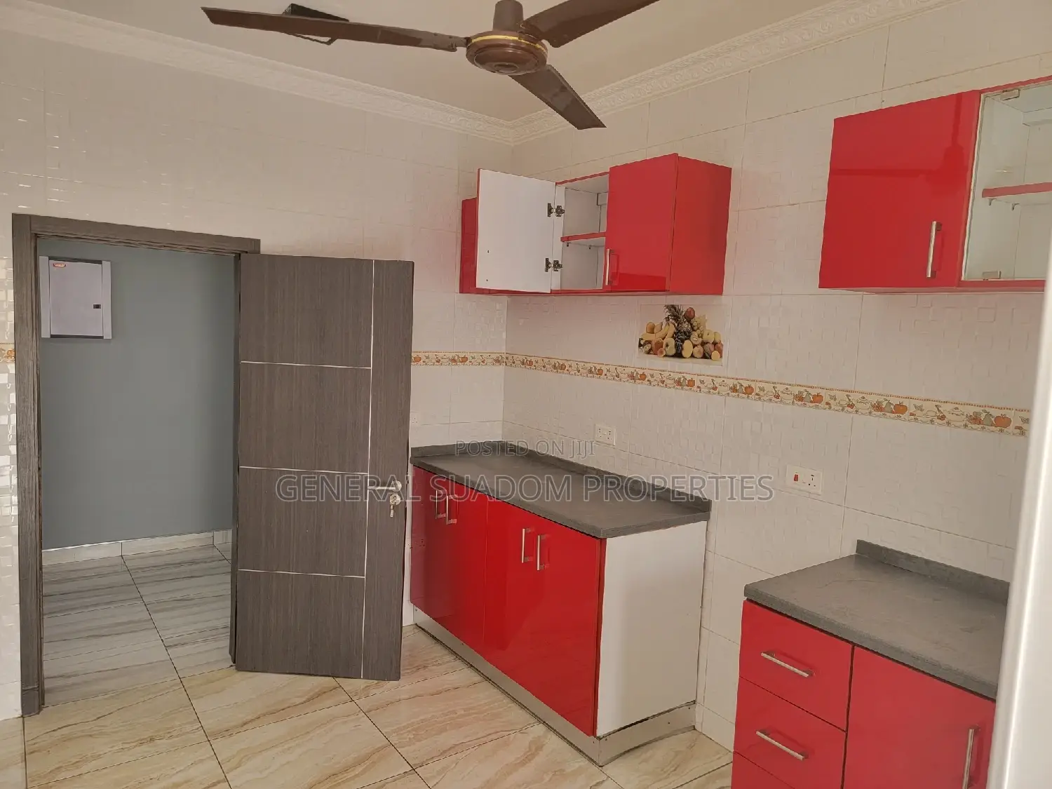 3bdrm House in Suadom Properties, Baatsona Total for rent