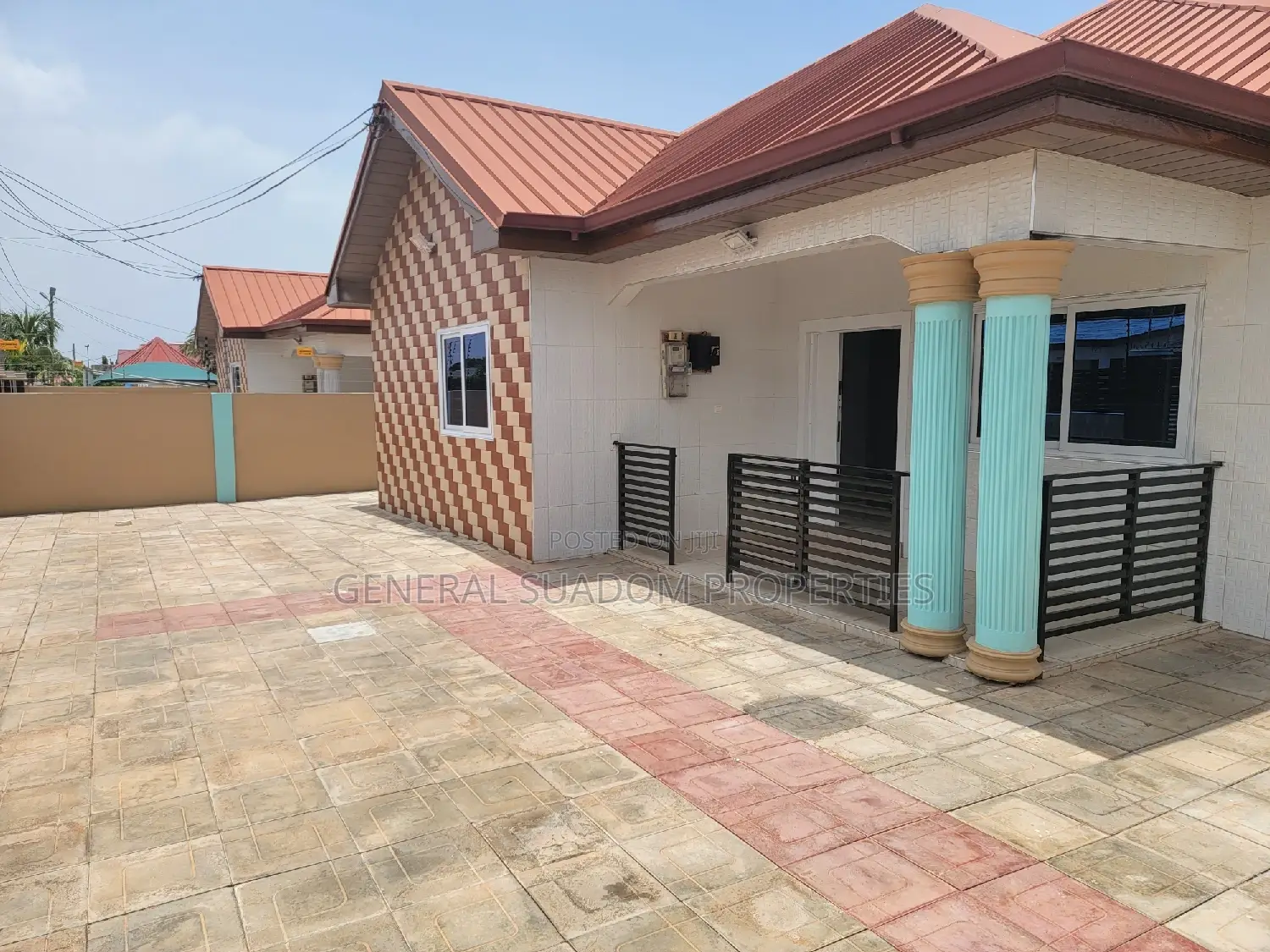 3bdrm House in Suadom Properties, Baatsona Total for rent