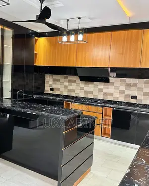 Modern Kitchen Cabinets
