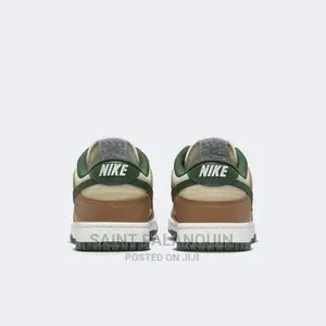 Nike Low Dunk